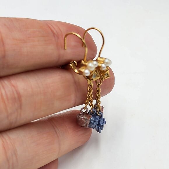 Vintage Dangle Blue Pink Flowers Faux Pearl Lever Back Earrings Feminine Dainty - Picture 2 of 6